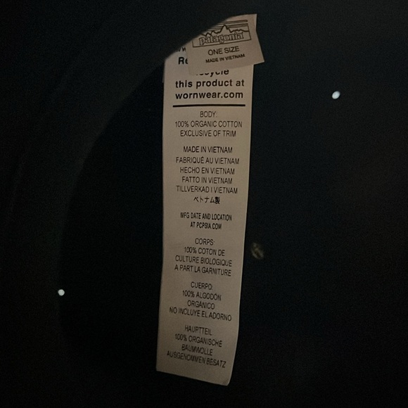 PATAGONIA and Vancity cap set of 2 - Picture 3 of 7